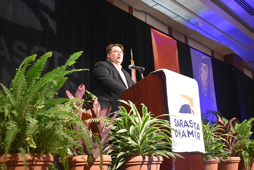 Shumaker Partner Dan DeLeo speaks to the audience.