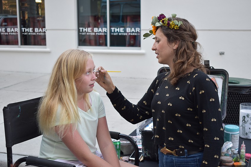 11-year-old Sienna Fulkerson and Nadja Marks Shafton