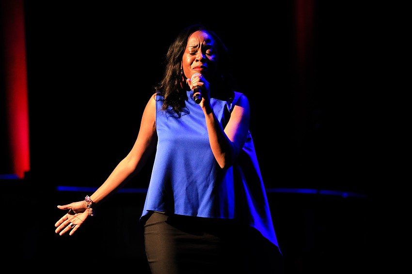 Jeannette Bayardelle