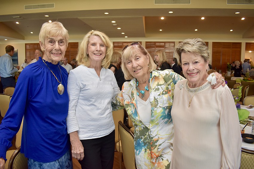 Pat Loy, Barbara Gurchiek, Jinny Johnson and Barb Kerwin