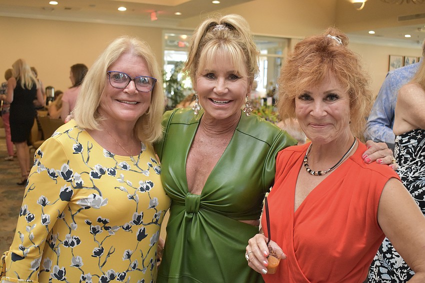 Donna Finney, Shelia Breetz and Debbi Mettlow