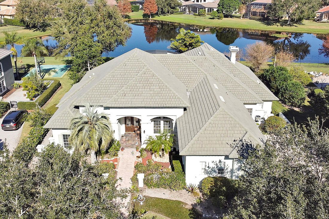 The home at 9246 Southern Breeze Drive, Orlando, sold March 29, for $1,000,000. It was the largest transaction in Dr. Phillips from March 25 to 31. The listing agent was Geoffrey Coggan, Coggan Realty.