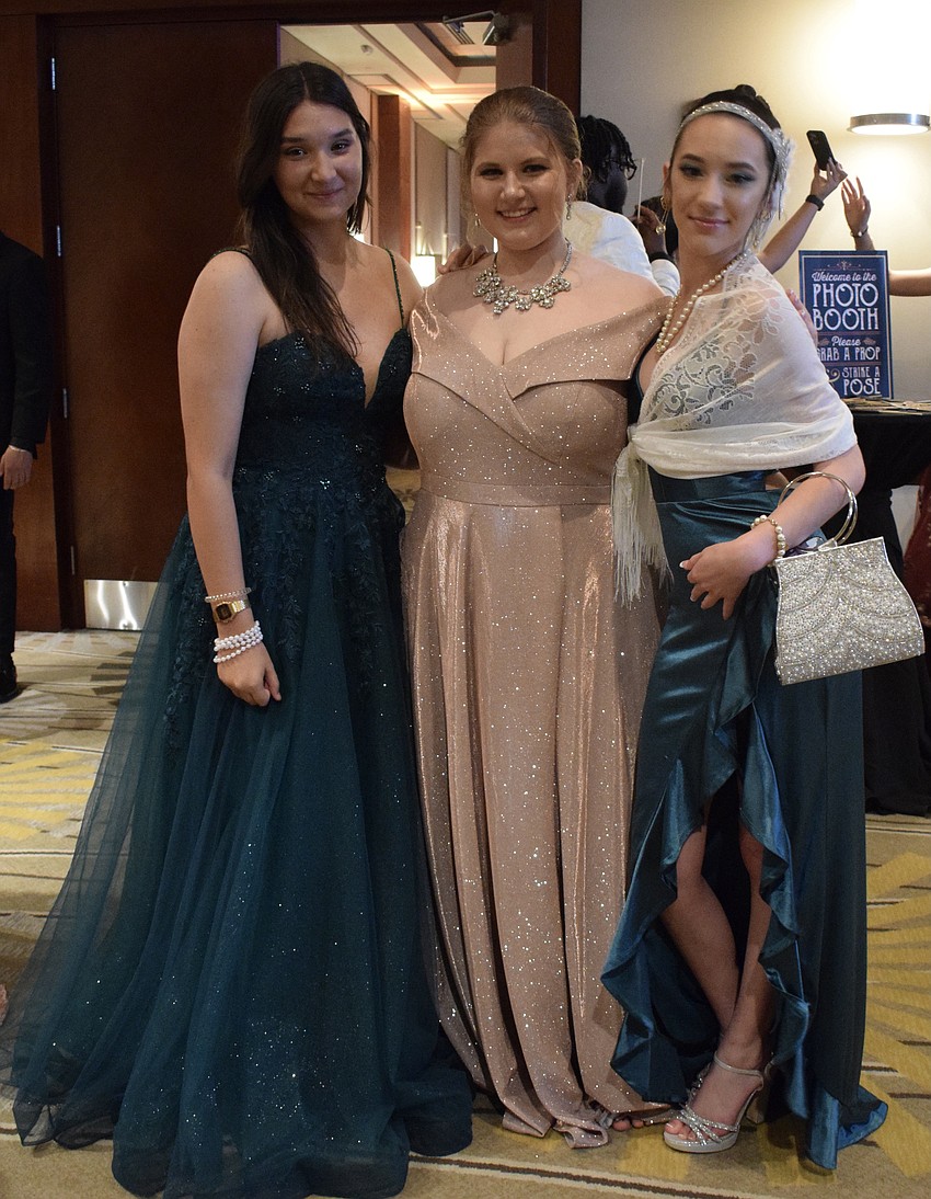 Paula Bellon, who is an exchange student from Spain, and juniors Sophia Swim and Erika Sardina love the 