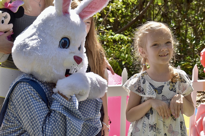 Elissa Anokhova pretends to be a bunny.