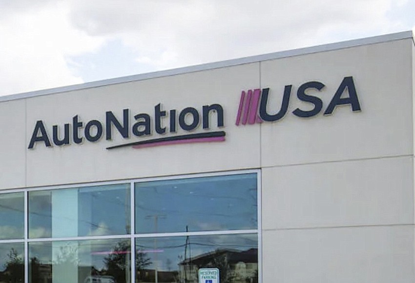 AutoNation building dealership and showroom in Atlantic North Jax