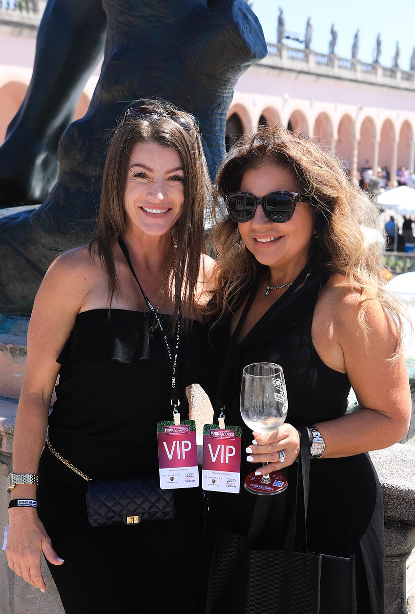 Shayla Twit and Katie Waters