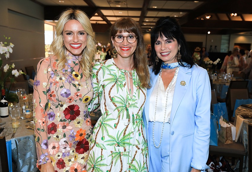 Your Observer Photo Cochairwoman Montana Taplinger, speaker Lindsy