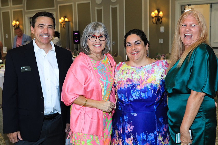 mIra Paul, Gina Taylor, Jennifer Simms and Cindy Moore