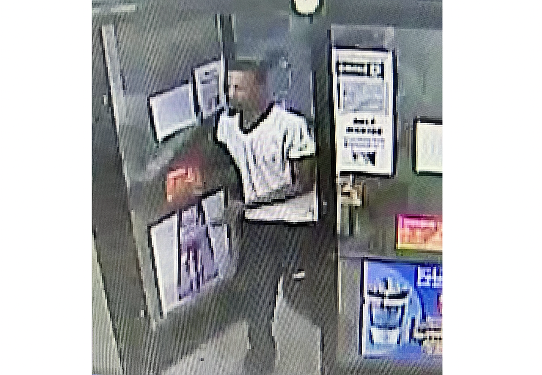 Qwinntavus Kwame Jordan entering the gas station in Bunnell. Image courtesy of the Flagler County Sheriff's Office.