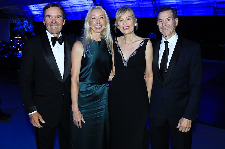 Jim and Wendy Cox with Rosemarie Reinhardt and David Welle