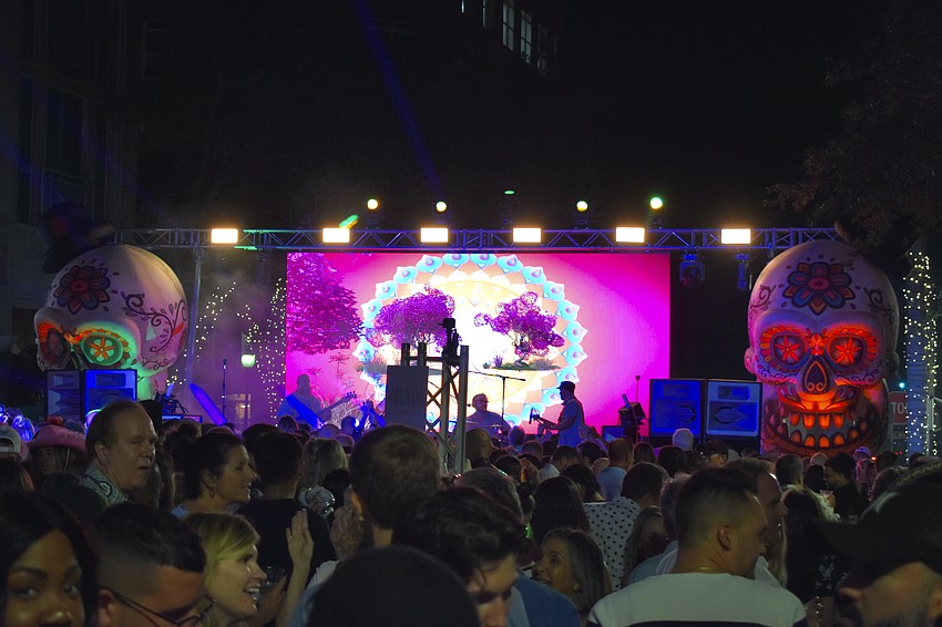 Live music is offered at the El Melvin event.