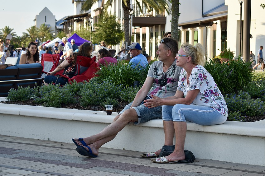 Michael and Sabine Schlechtendahl are visiting Sarasota from Germany.