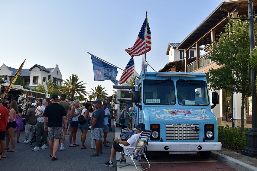 The Siesta Pop's truck draws the dessert crowd with ice pops and mini donuts.