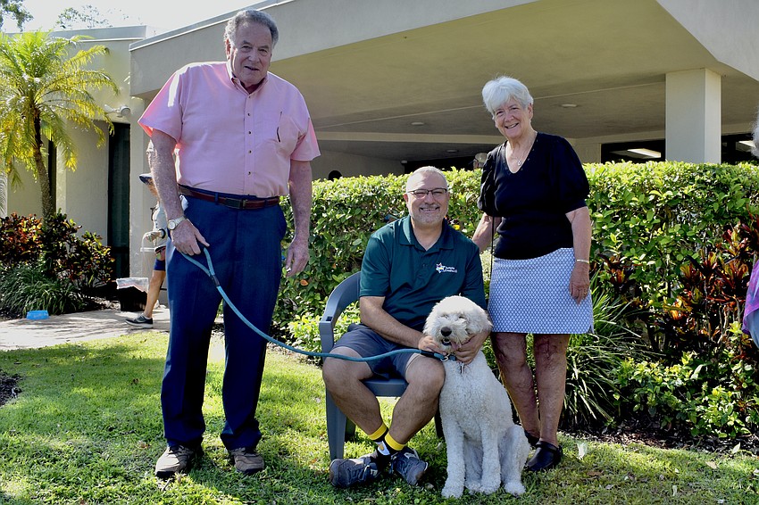 Gordon Loewengart, Rabbi Michael Shefrin, Kyna, and Phyllis Loewengart