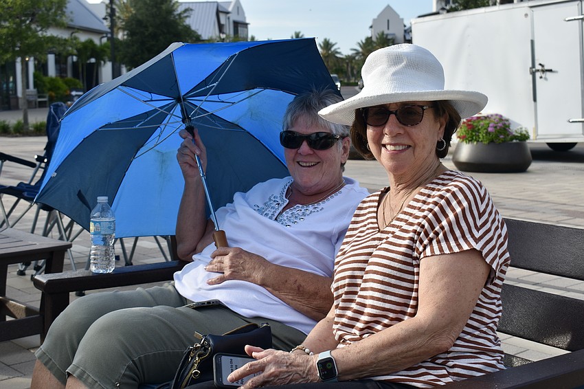 Bradenton resident Chris Werner and Lakewood Ranch Country Club resident Francesca Matthews wait on the concert to start and the sun to set.