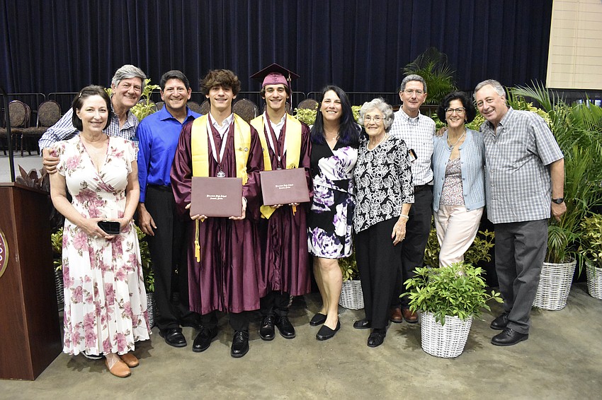 Keisha and Alan Rubin, Alec Rubin, graduates Evan and Zach Rubin, Dana Rubin, Sylvia Haftel, Arthur Rubin, and Andrea and Michael Hopkovitz