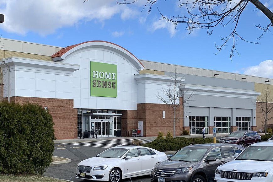 HomeSense preparing to build out at Riverplace Shopping Center