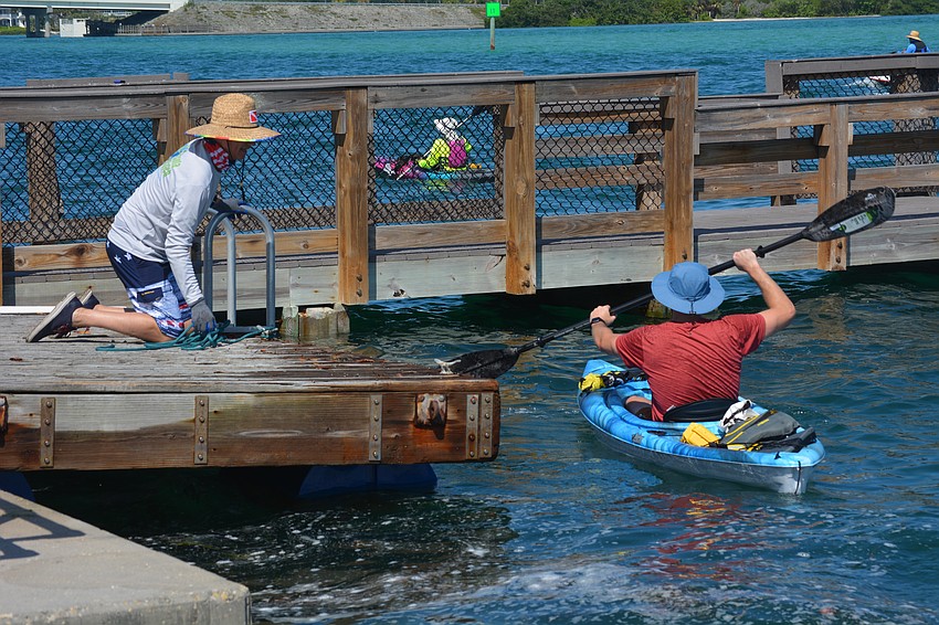 Al Jeffrey served as the dive safety officer.