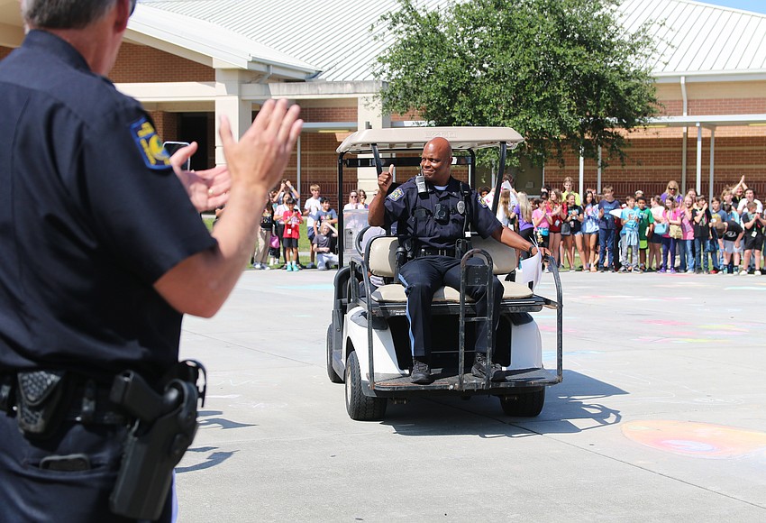 Thank You Officer OBMS Holds clap Out For Ormond Beach Police