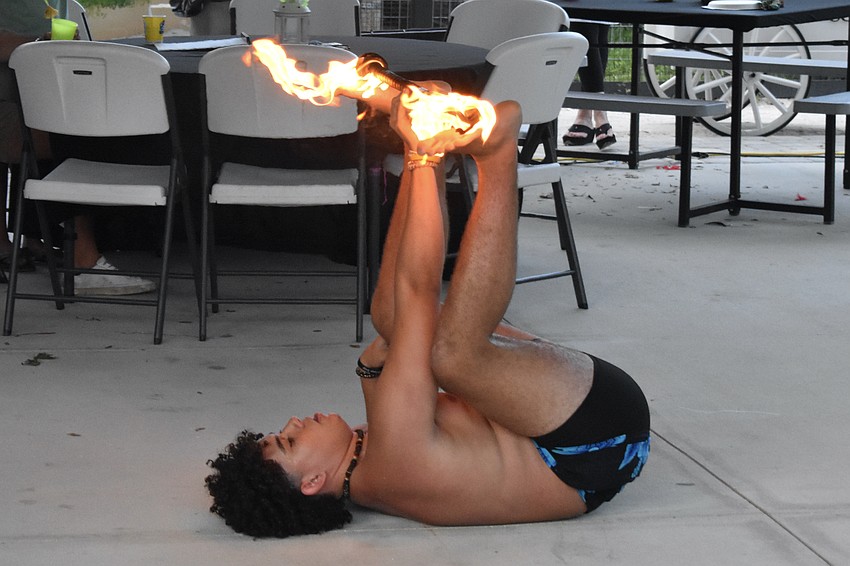 Taei Evans holds his own feet to the fire to offer a crowd-pleasing performance.