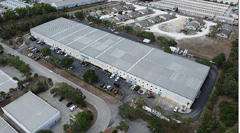 Redfearn Capital bought a Collier County industrial building at Rail Head Boulevard.