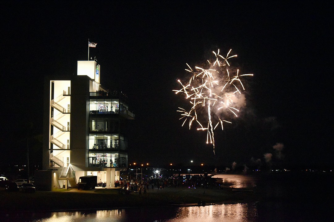 Fireworks at Nathan Benderson Park cap another holiday event Your