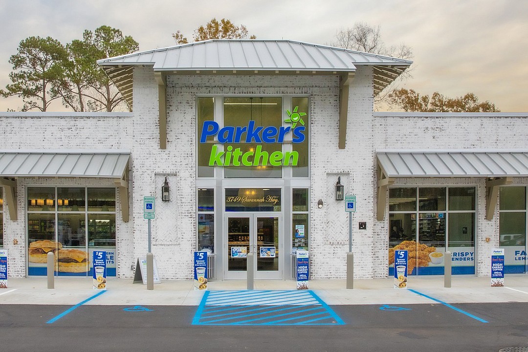 Parker’s Kitchen exploring North Jacksonville for gas station with