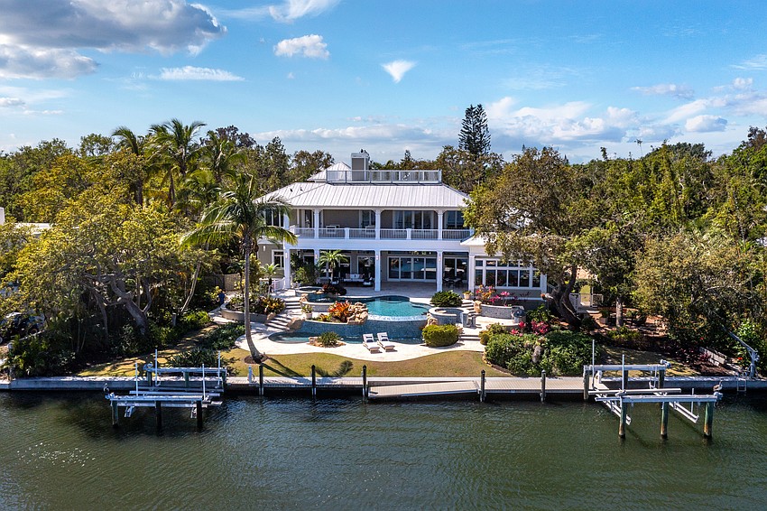 5131 Jungle Plum Road in Siesta Key