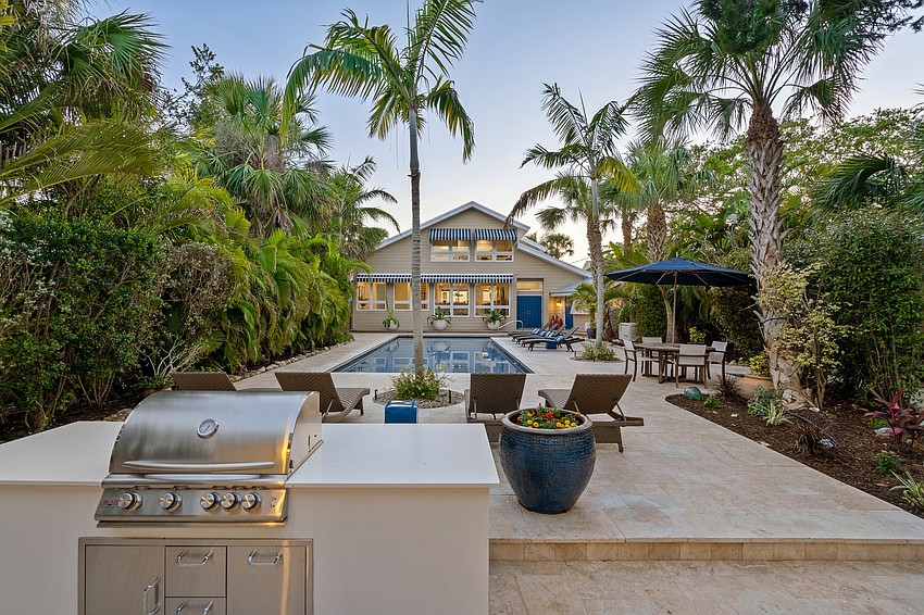 7340 Point of Rocks Road in Siesta Key