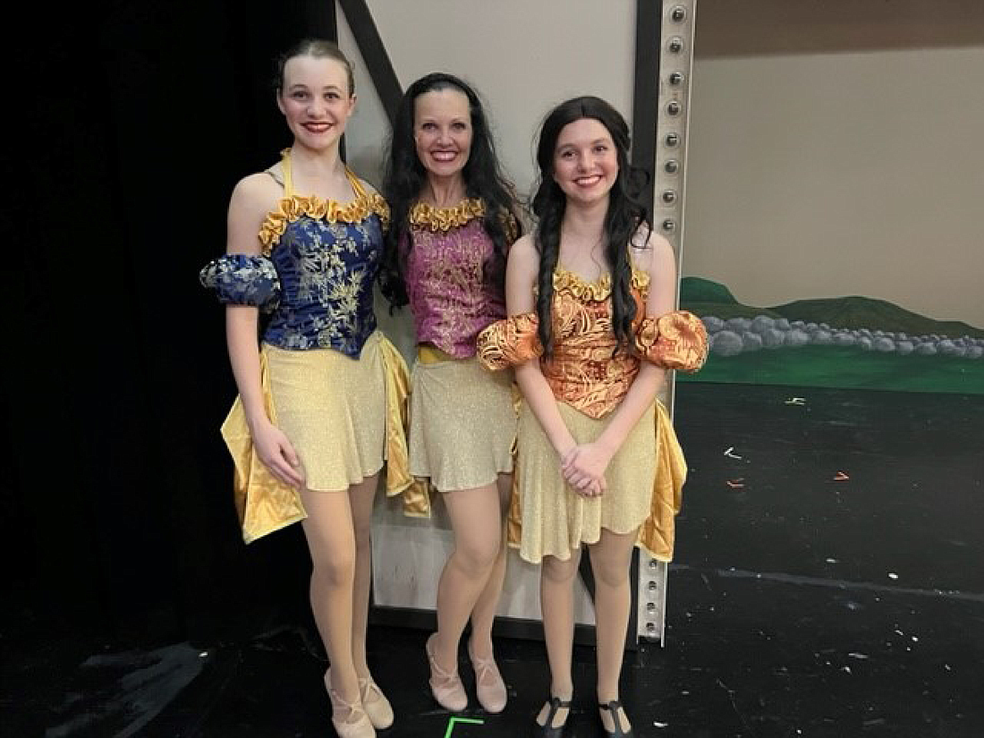 Alexia, Suzanne and Juliana Mattes perform together for the first time at the Manatee Performing Arts Center.