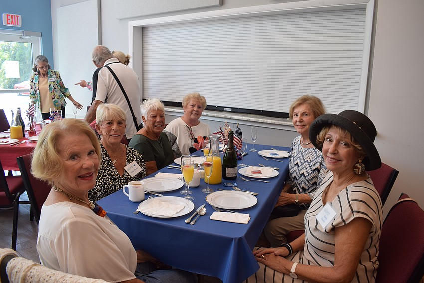Gloria Long, June Hessel, Jan Adams Barbara Weech, Ronda Montimny and Sandy Endres.