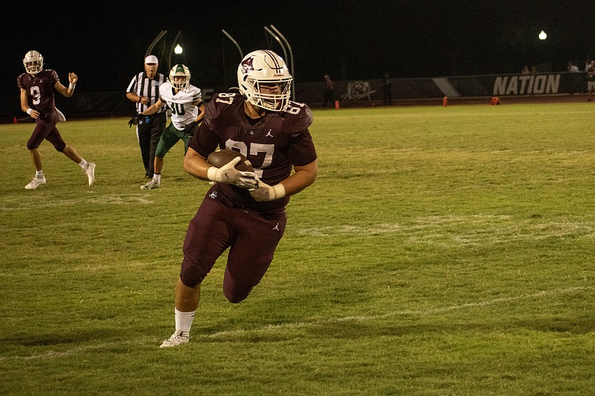 Braden River senior tight end Cody Kawcak turns upfield against Lakewood Ranch.