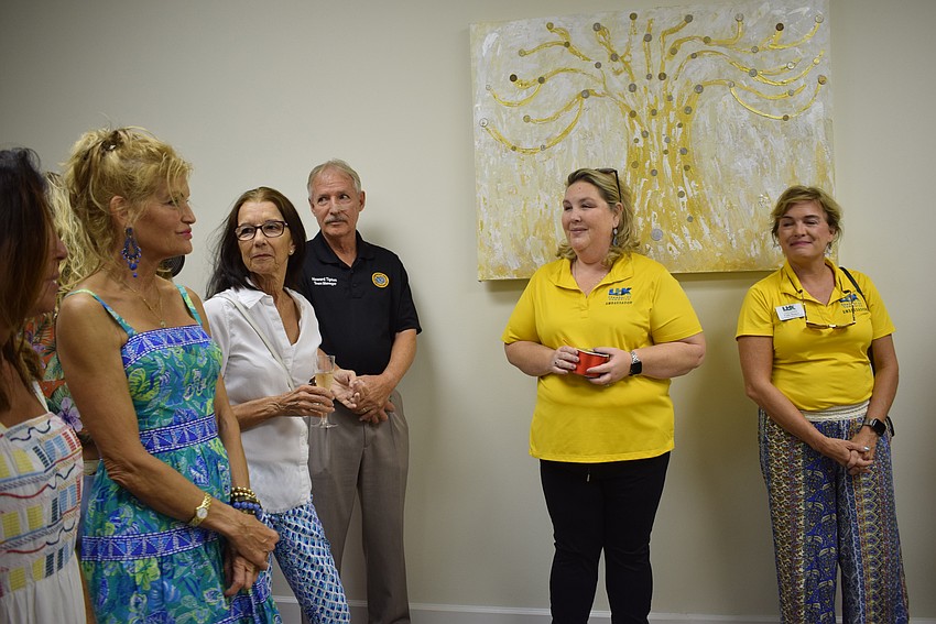 Kimberly Knox, Town Manager Howard Tipton, Deanna Mesghali and Patti Bosco.