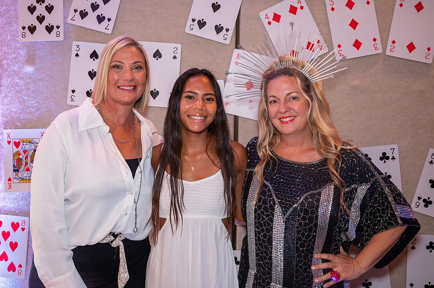 Jenna and Shelly DiLorenzo, Nikki Logan Curran