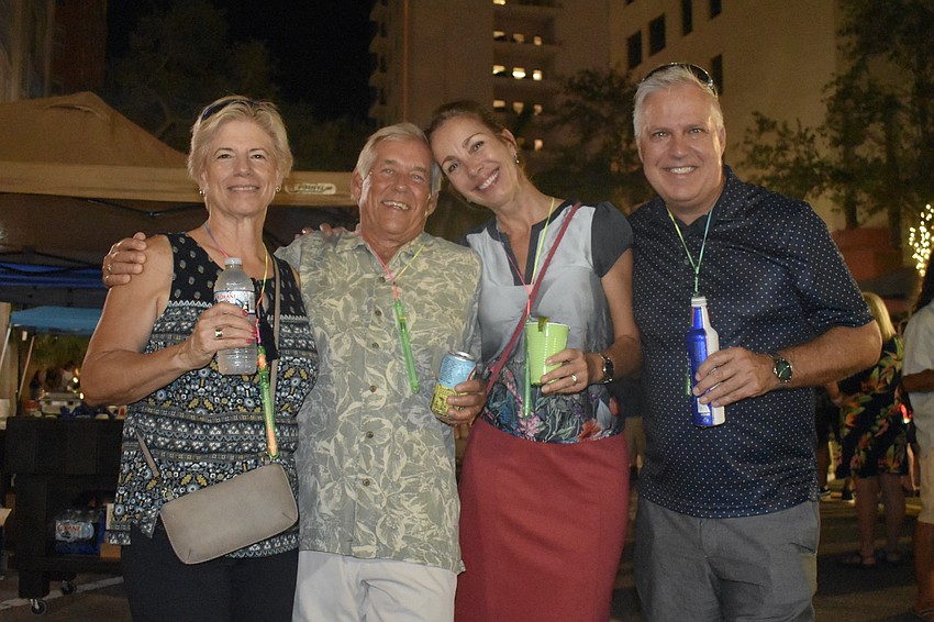 Susan and Wayne Washer and Manon and Eric Michaud