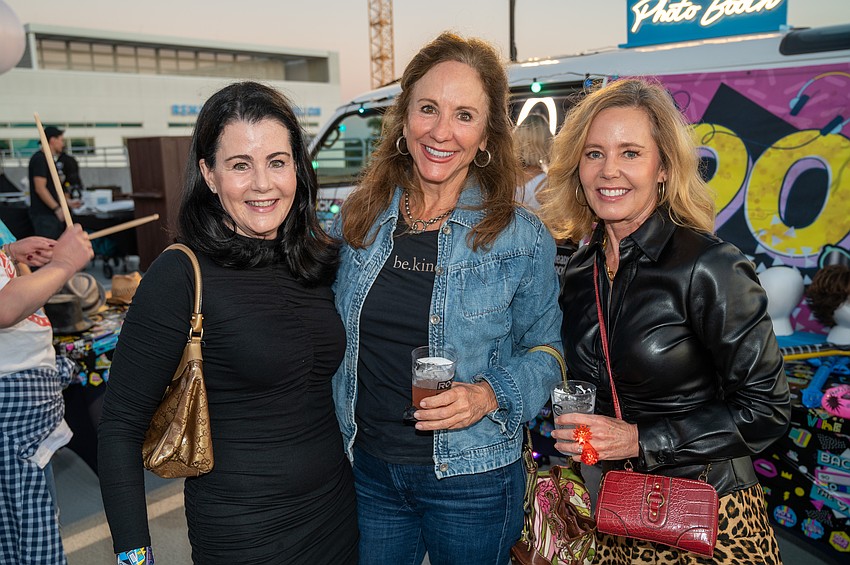 Melanie Jeffrey, Mary Evelyn Guytun and Minta Getzen