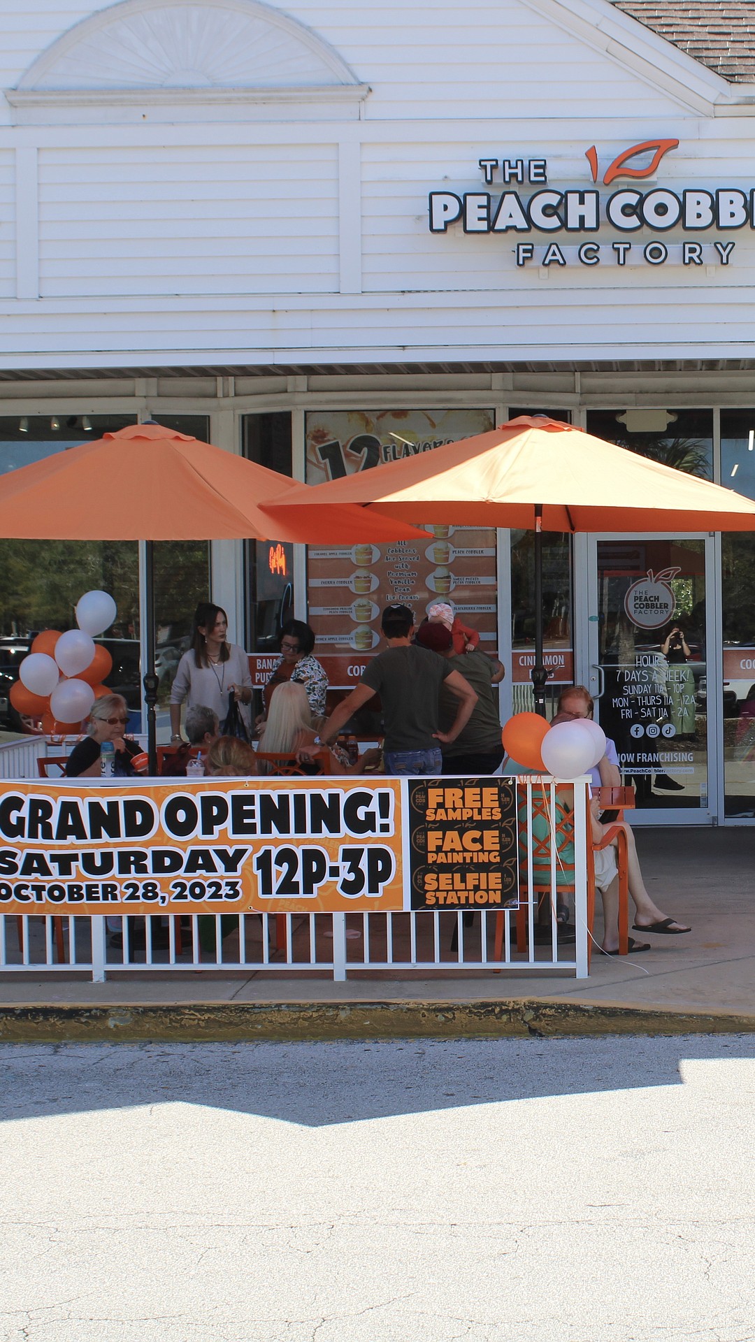 Peach Cobbler Factory celebrates grand opening in Ormond Beach