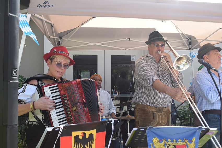 Sylvia and Jay Leaman