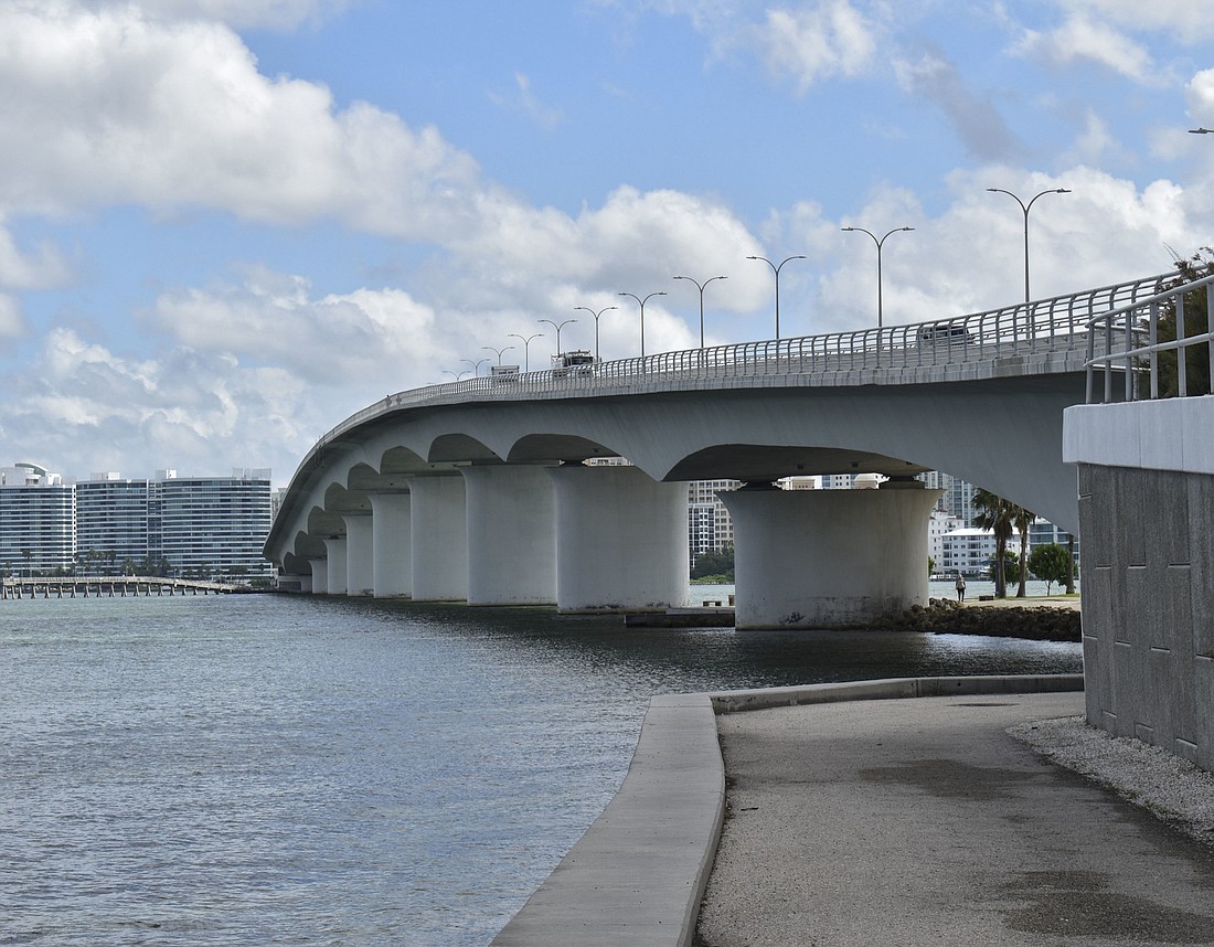 Overnight lane closures will effect traffic on the John Ringling Causeway during an FDOT maintenance project.