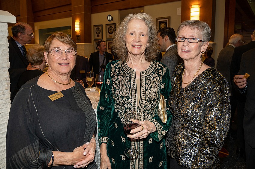 Barb Archibold, Stephanie Sundine and Cynthia Russell