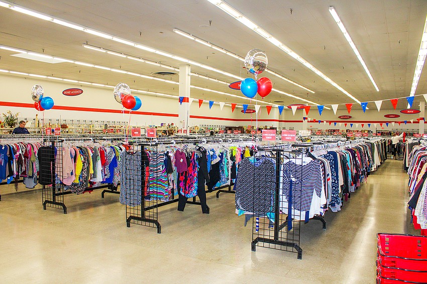 City Thrift leases closed Rooms To Go Outlet in Orange Park