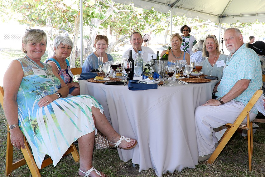 Diane Fuchs, Mary Walters, Trustee Maryann Casey, Duncan Richardson, Trustee Liz Richardson, Carrie Grubb and Alan Meudt