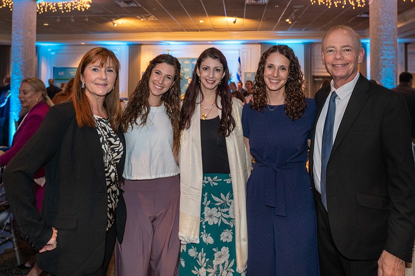 Sigal Strauss, Gillie Barrett, Doreen Bolotovski,  Morielle Hoffman and Ben Strauss