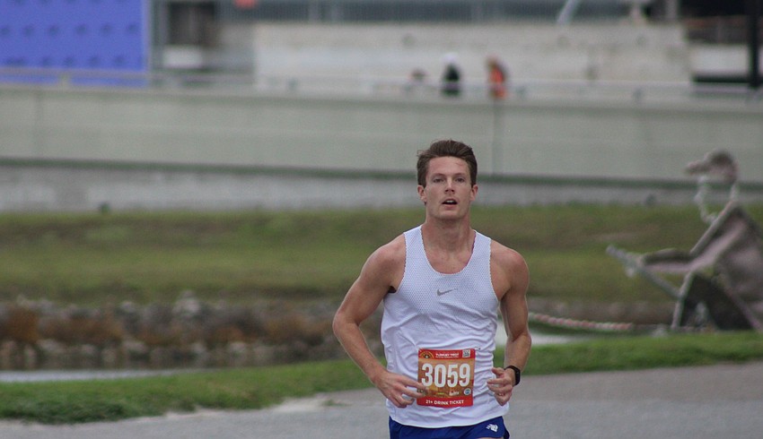 Former Penn State cross country runner Colin Waters crushes the field to win the Florida Turkey Trot at Nathan Benderson Park in 14:57.