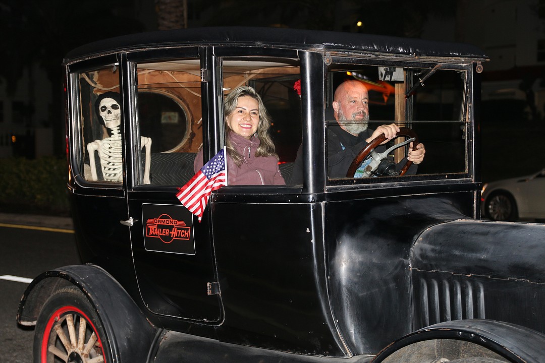 Keeping it classy 65th annual Gaslight Parade rides into Ormond Beach