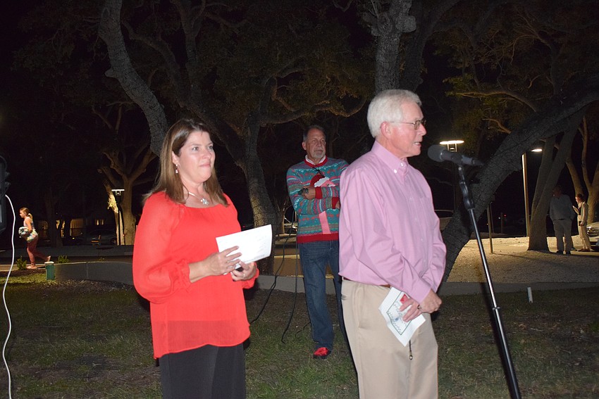 Chamber president Kim Verreault and mayor Ken Schneier
