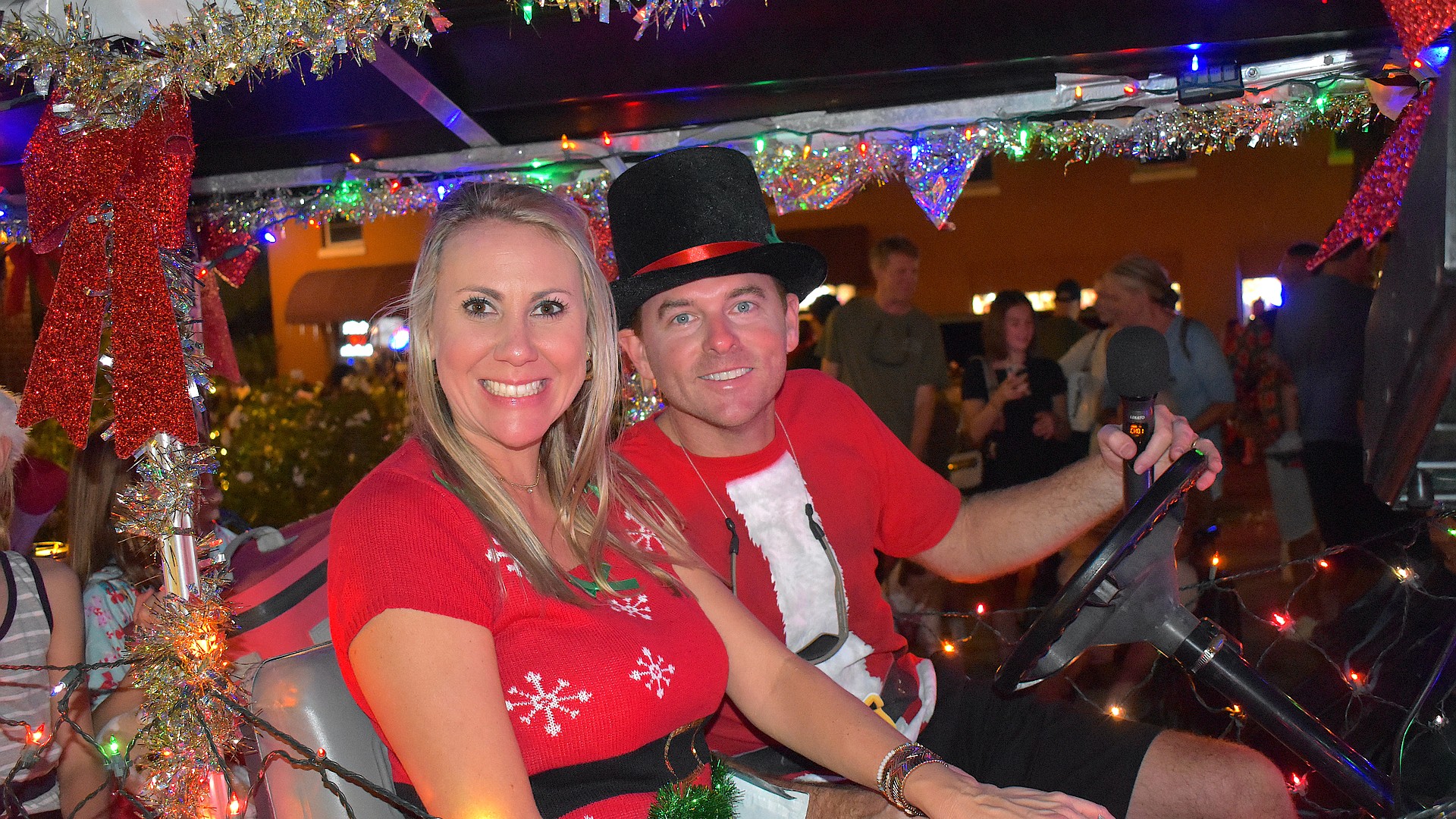 PHOTOS 2023 Winter Garden Christmas Golf Cart Parade West Orange