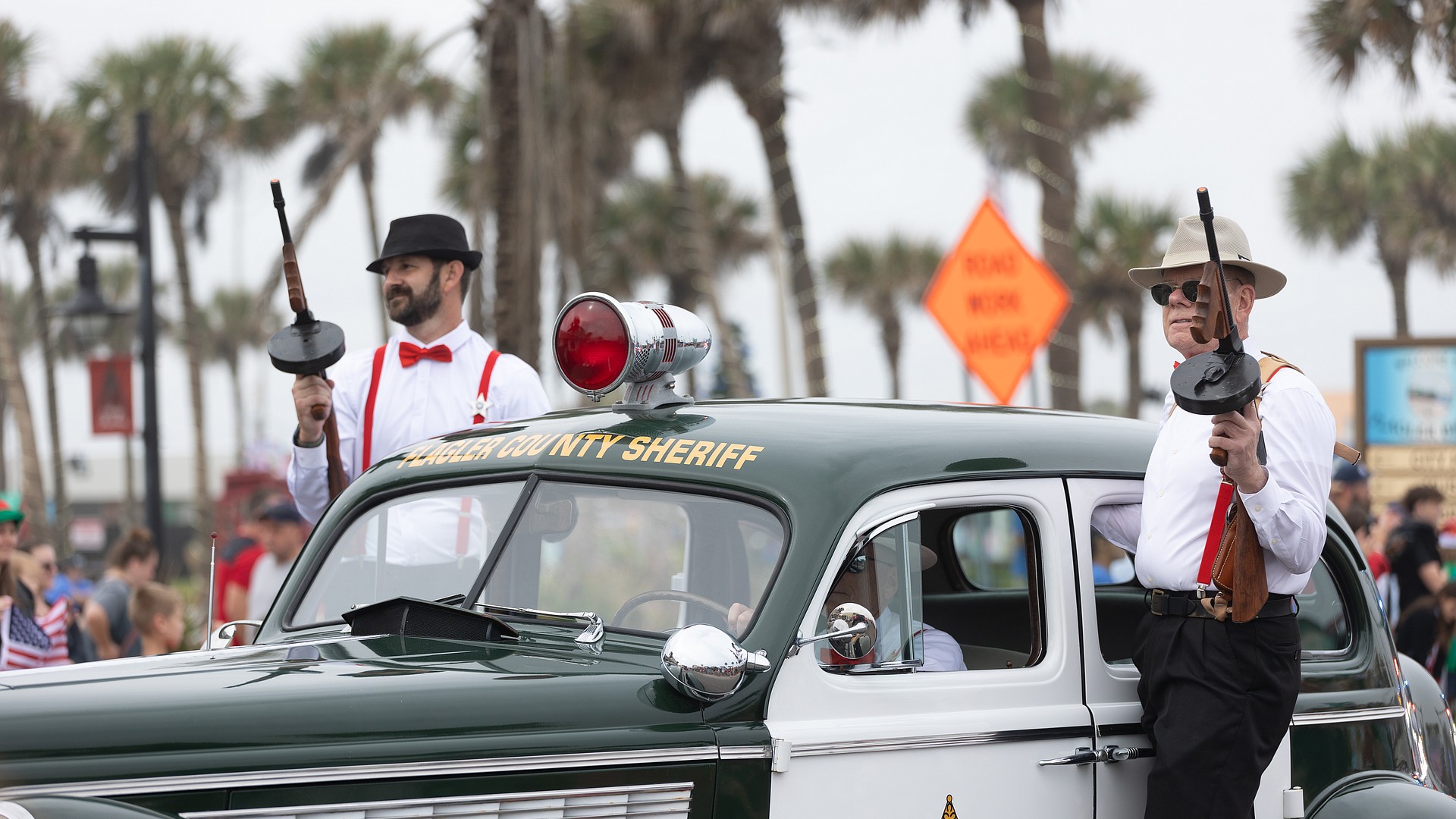 PHOTOS Holiday at the Beach Parade, skydiving Santa draw crowd to