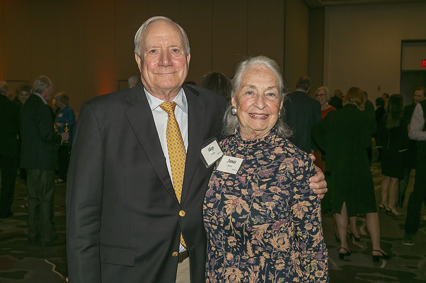 Hosts Skip and Janis Swan