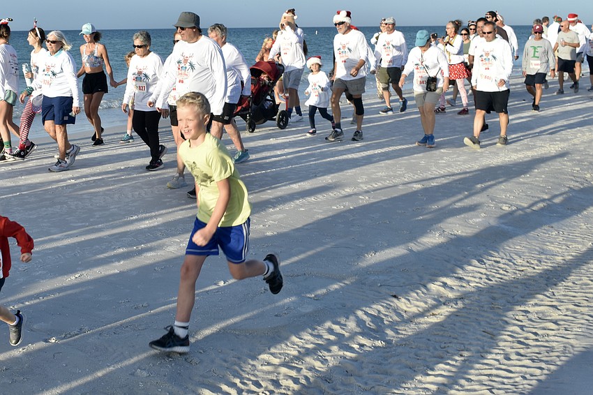 The fun run begins, with Vidor Amskold of Sweden shown in front.